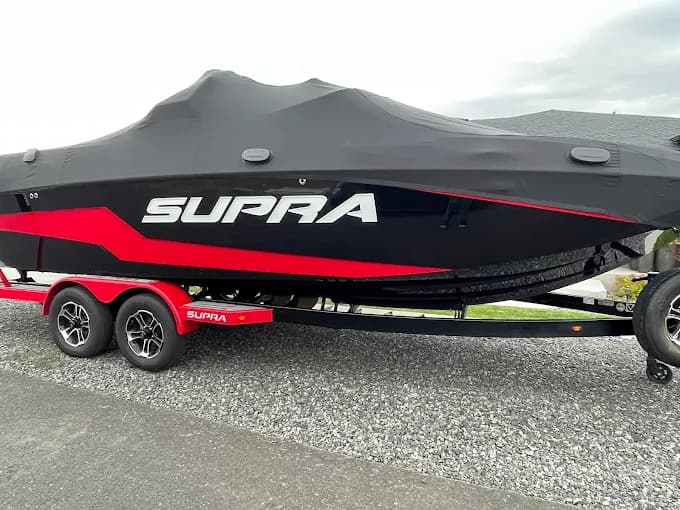 Detailed Supra wakeboard boat